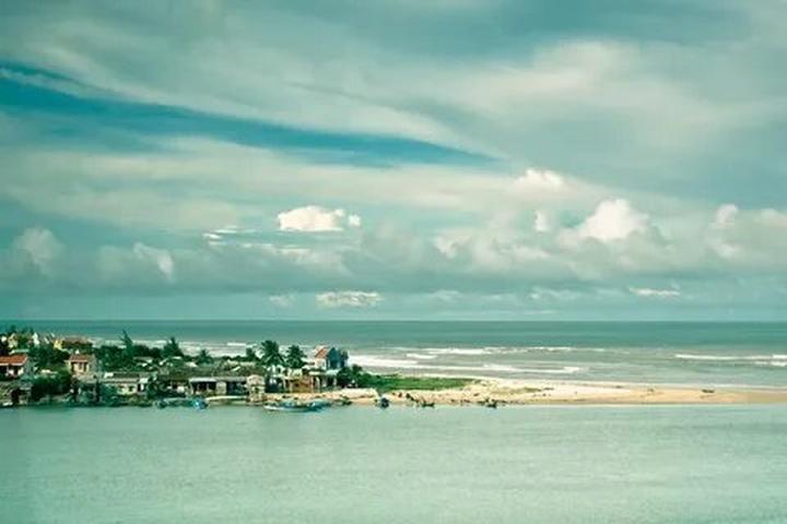 Áo sơ mi cổ bèo: Áo sơ mi cổ bèo là một trong những lỗi thời trong thời trang mà